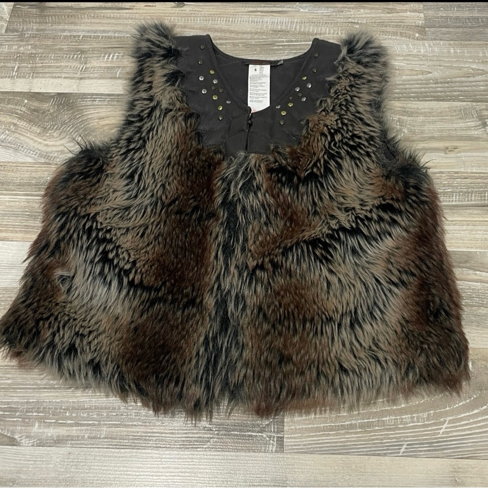 Catimini Girls Faux Fur Vest‎ Size 6 – Boho Chic Fall Layer